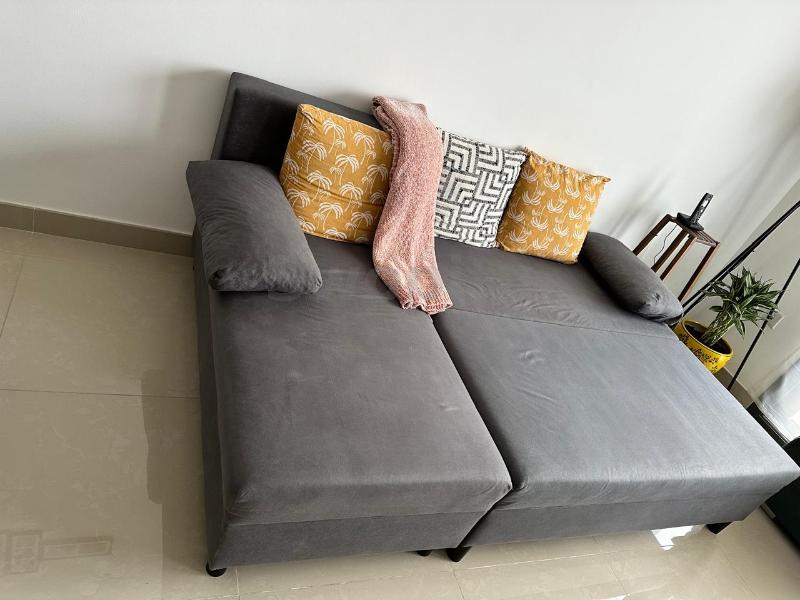 3 Seater Sofa bed (grey)